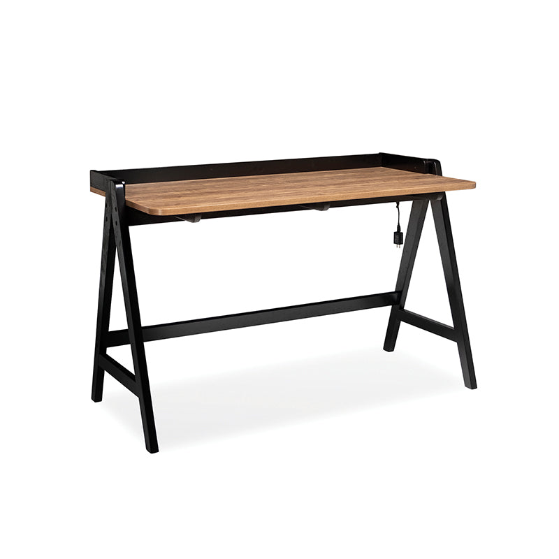 AdelineWritingDesk_Side