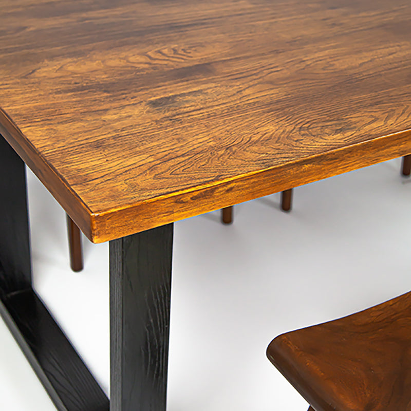 Barron-dining-table-closeup