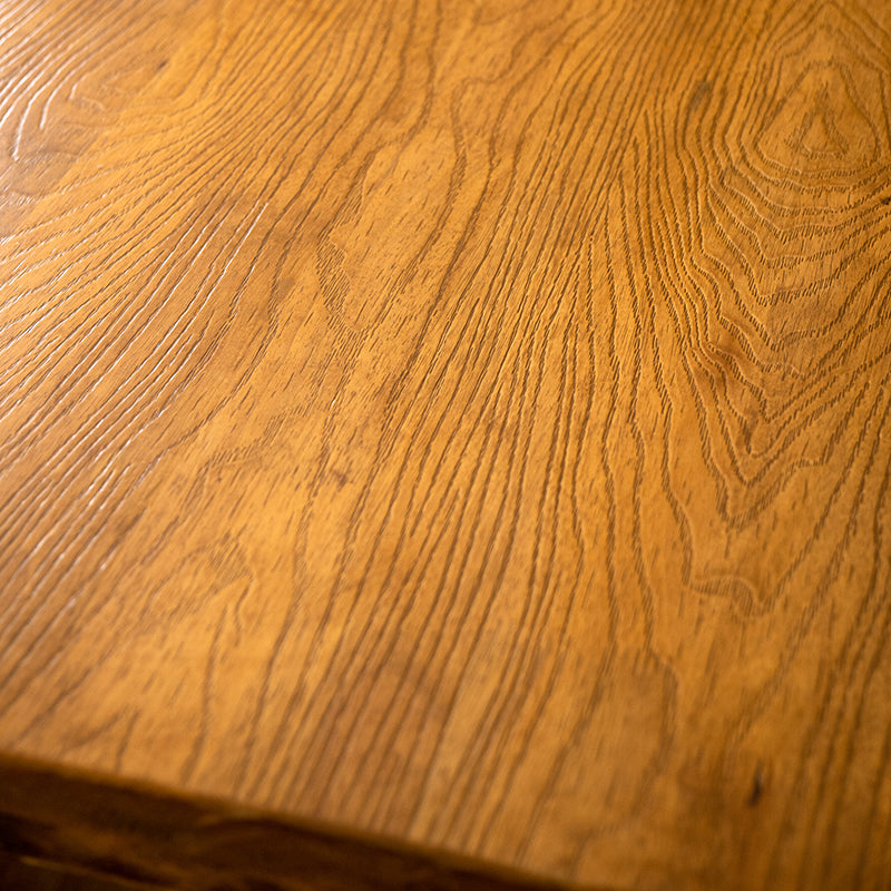 Bion-dining-table-closeup01